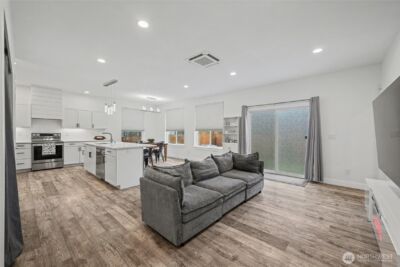 8365 Golden Valley Boulevard , Maple Falls, WA 98266 - Photo 3