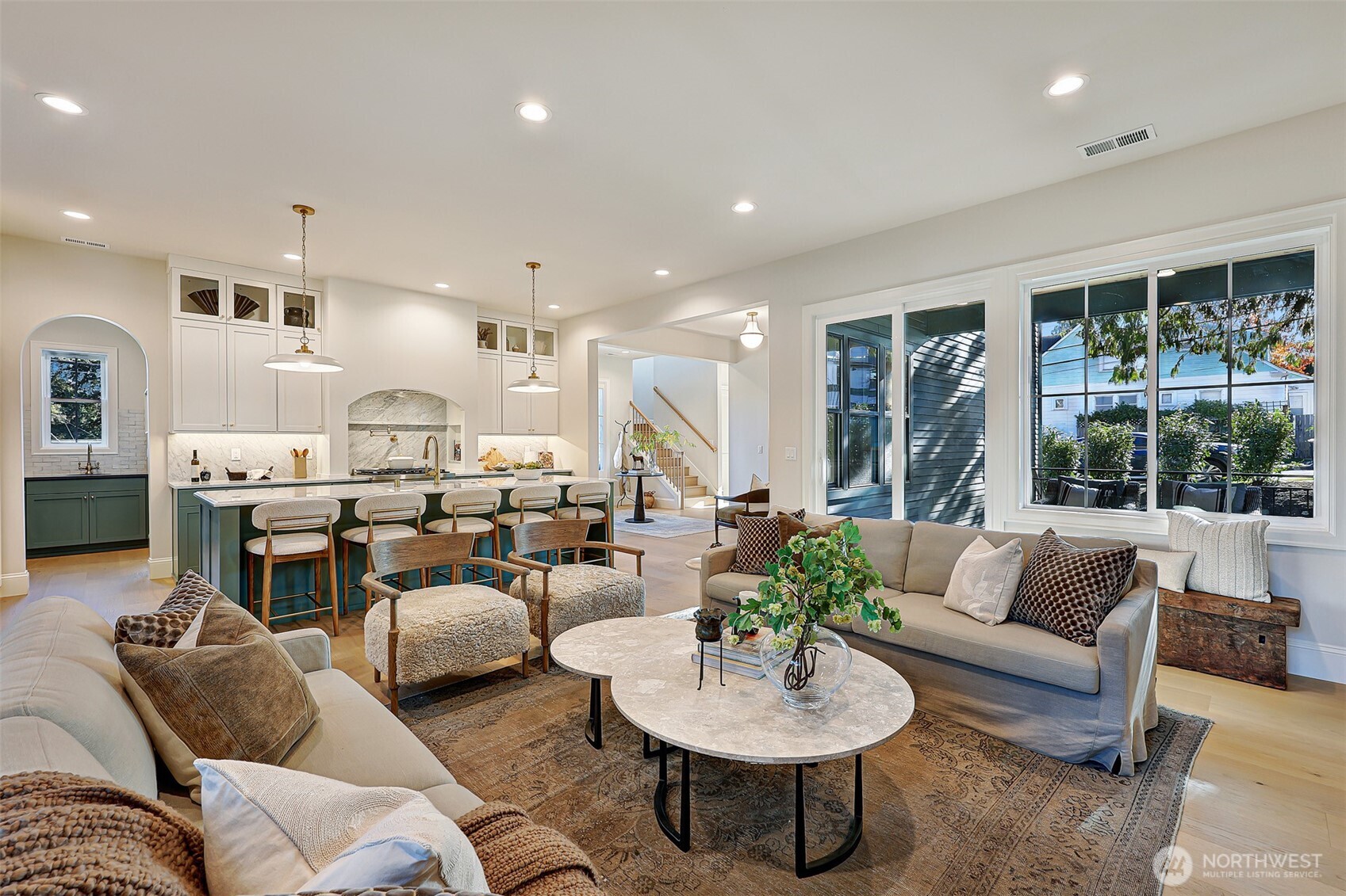 7003 37th Avenue NE, Seattle, WA 98115