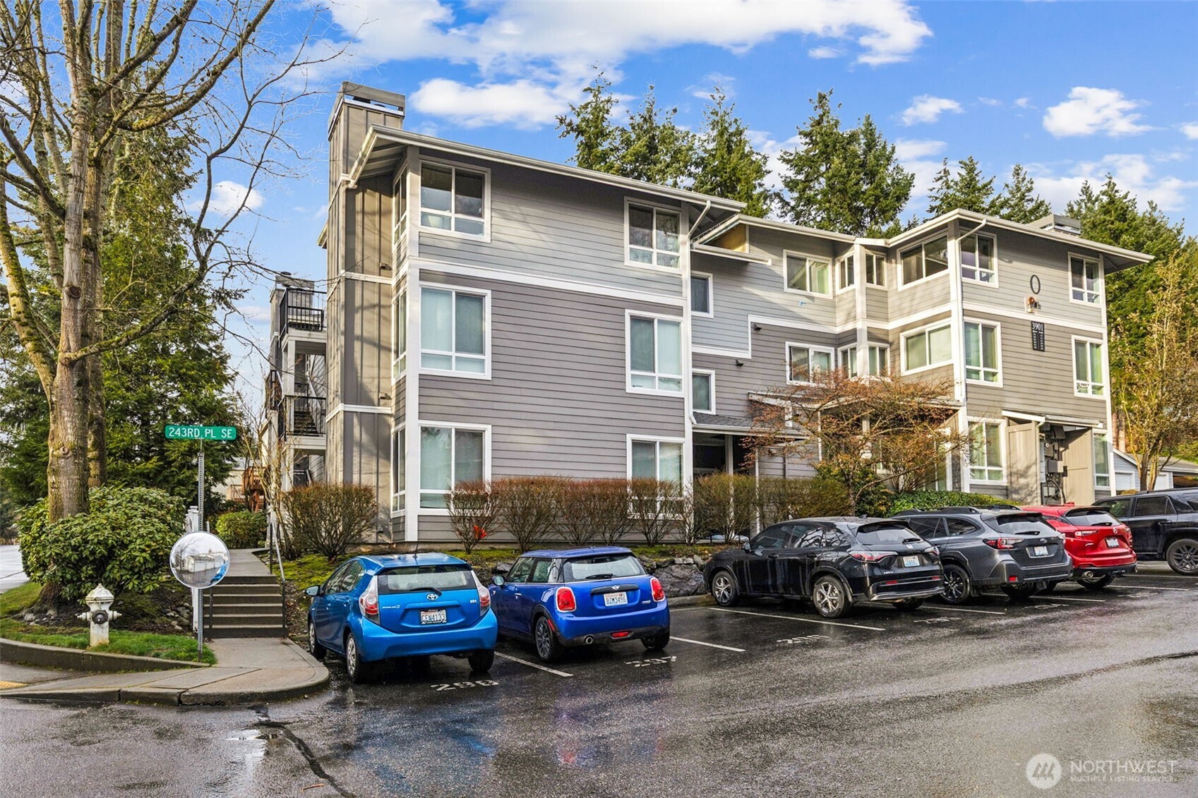 3901 243rd Place SE #O302, Bothell, WA 98021