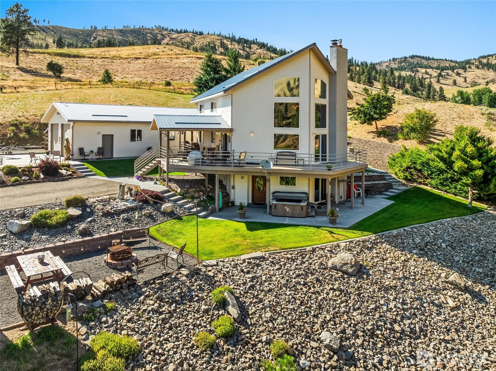 8770 Nahahum Canyon Road , Cashmere, WA 98815