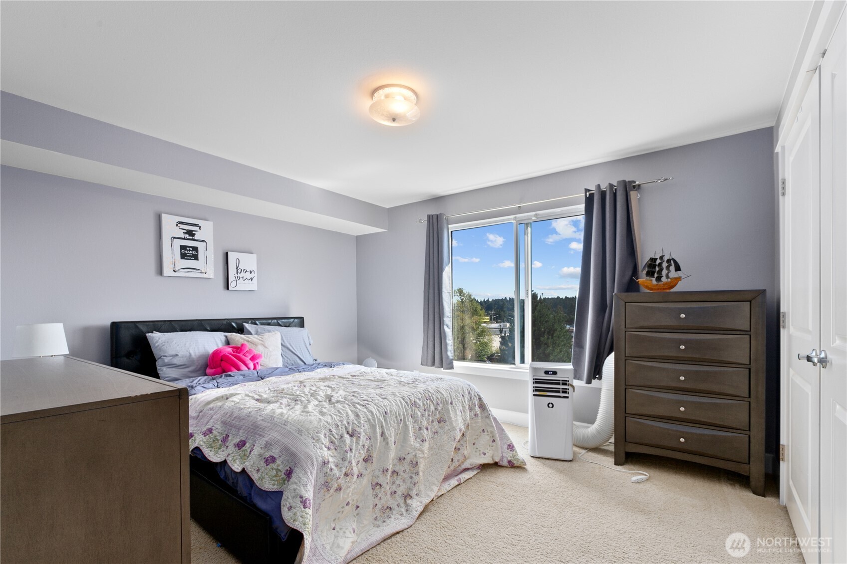 8017 234th Street SW #325, Edmonds, WA 98026