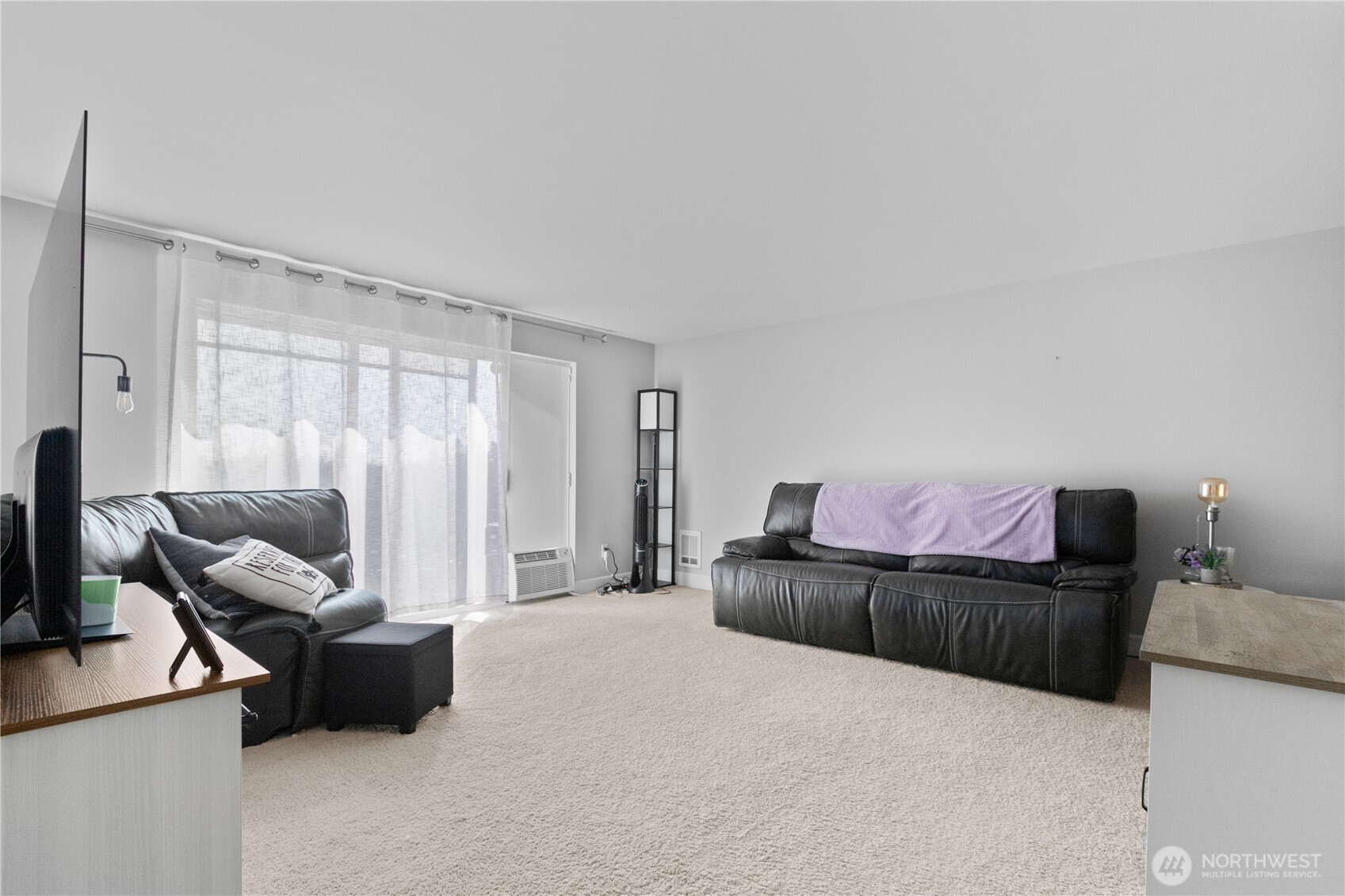 8017 234th Street SW #325, Edmonds, WA 98026