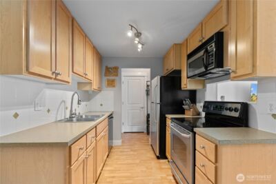 8017 234th Street SW #325, Edmonds, WA 98026 - Photo 9