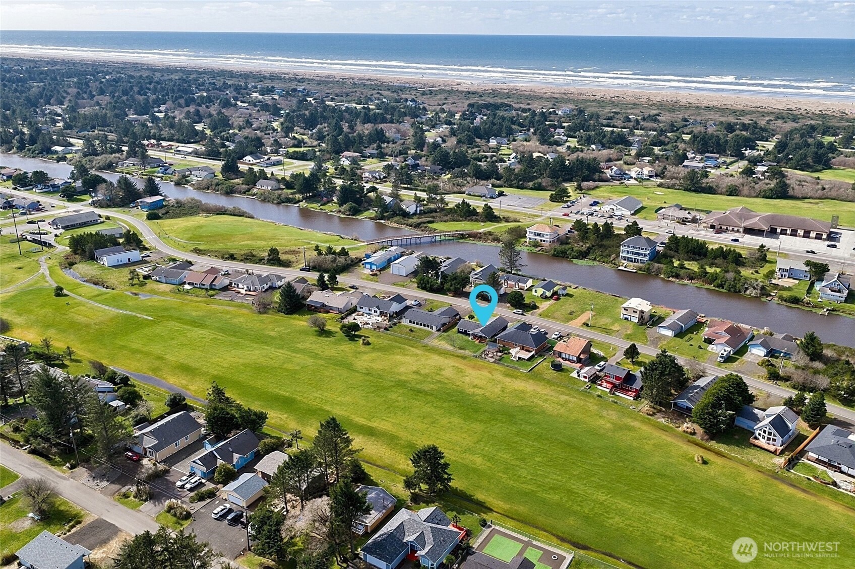 550 Canal Drive NE, Ocean Shores, WA 98569