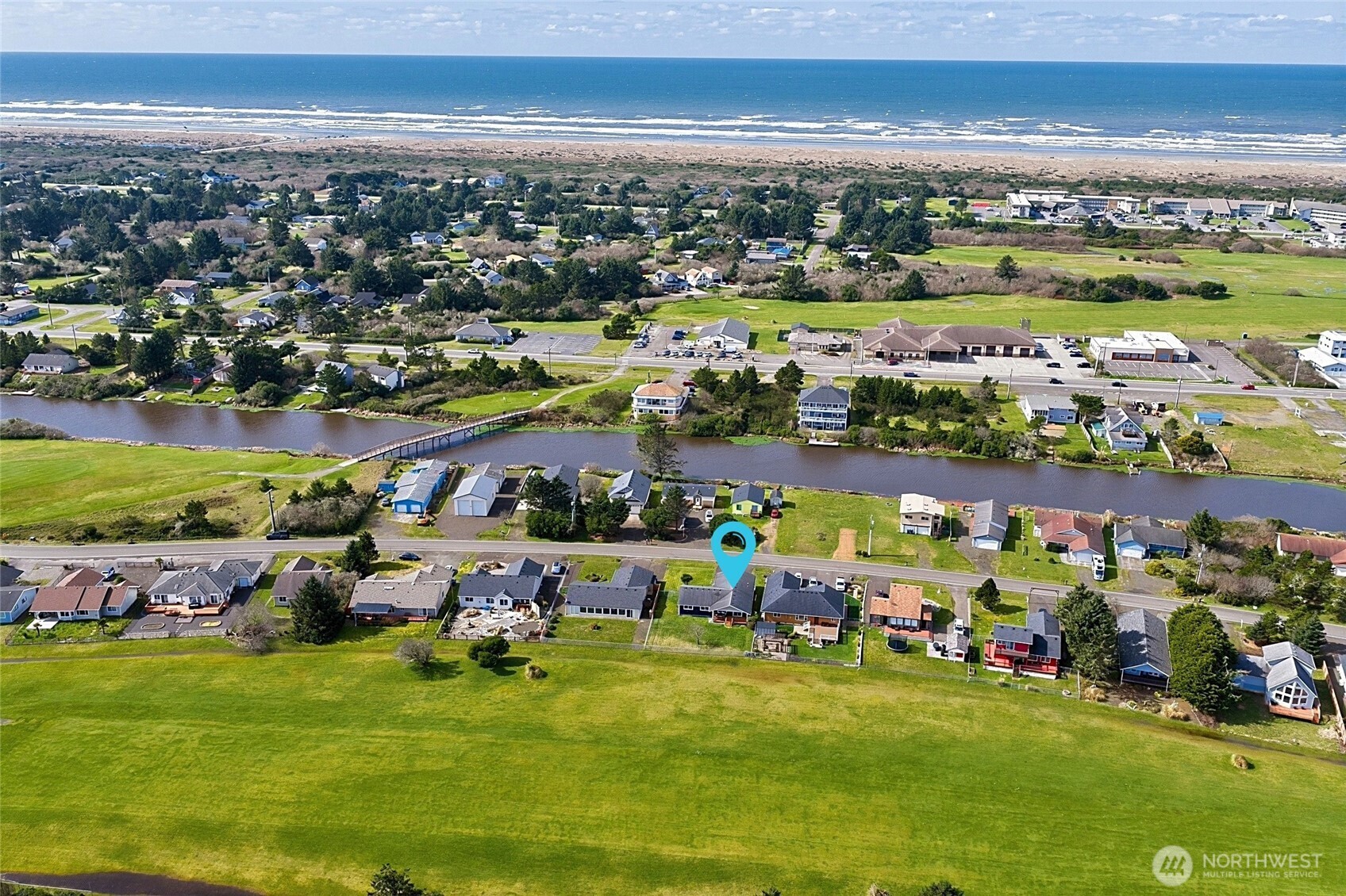 550 Canal Drive NE, Ocean Shores, WA 98569