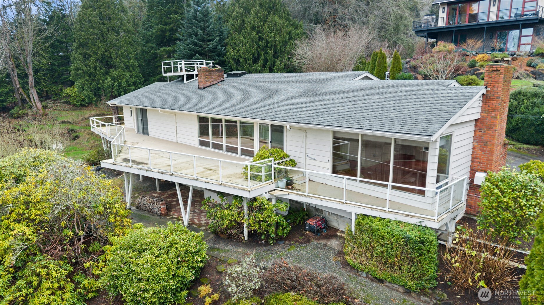 6420 NE 129th Place , Kirkland, WA 98034