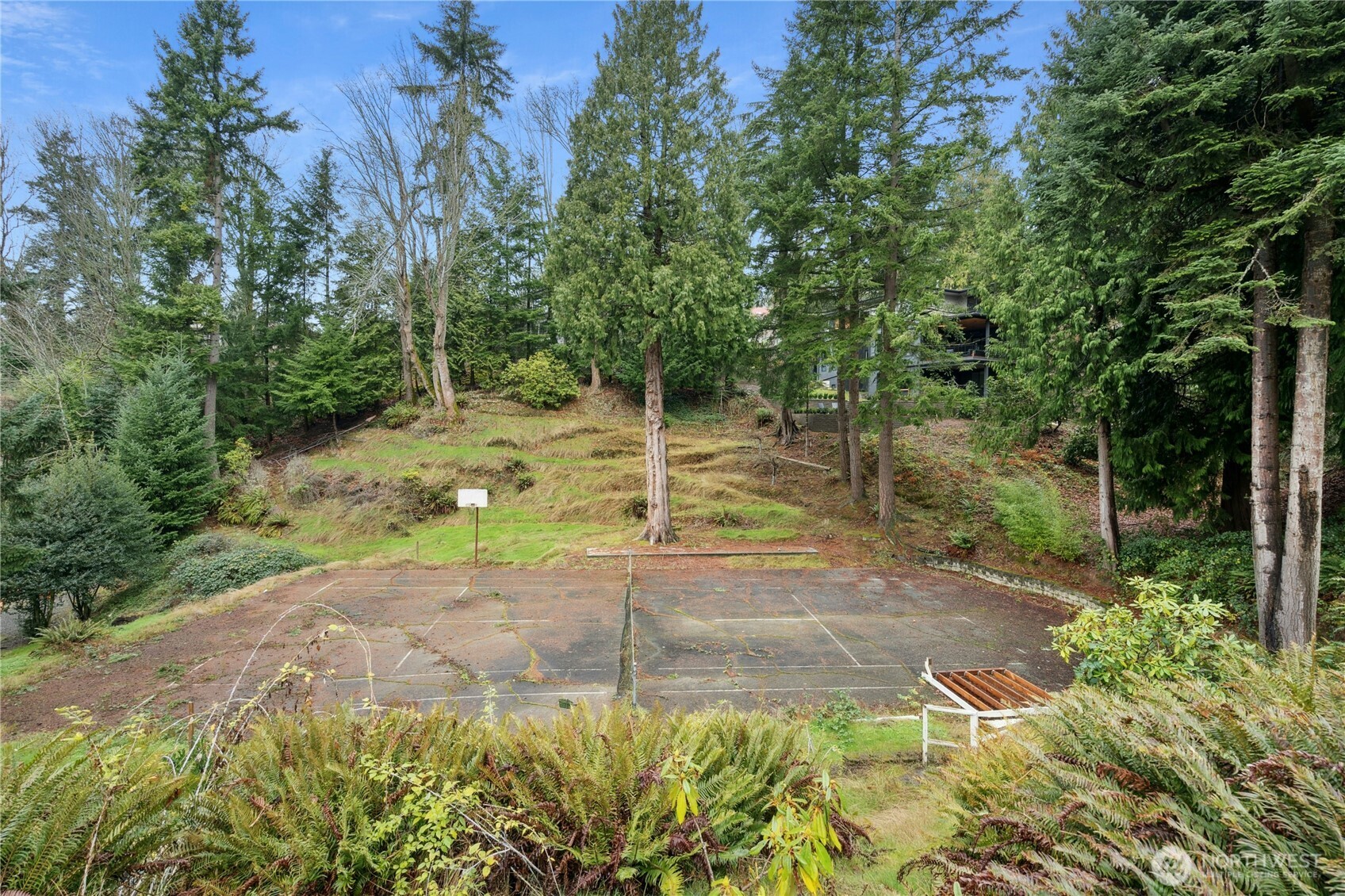 6420 NE 129th Place , Kirkland, WA 98034