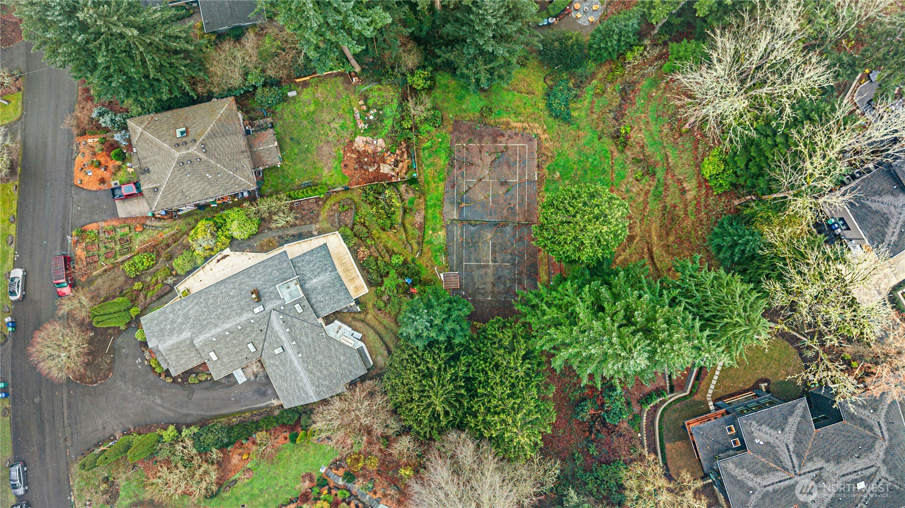 6420 NE 129th Place , Kirkland, WA 98034