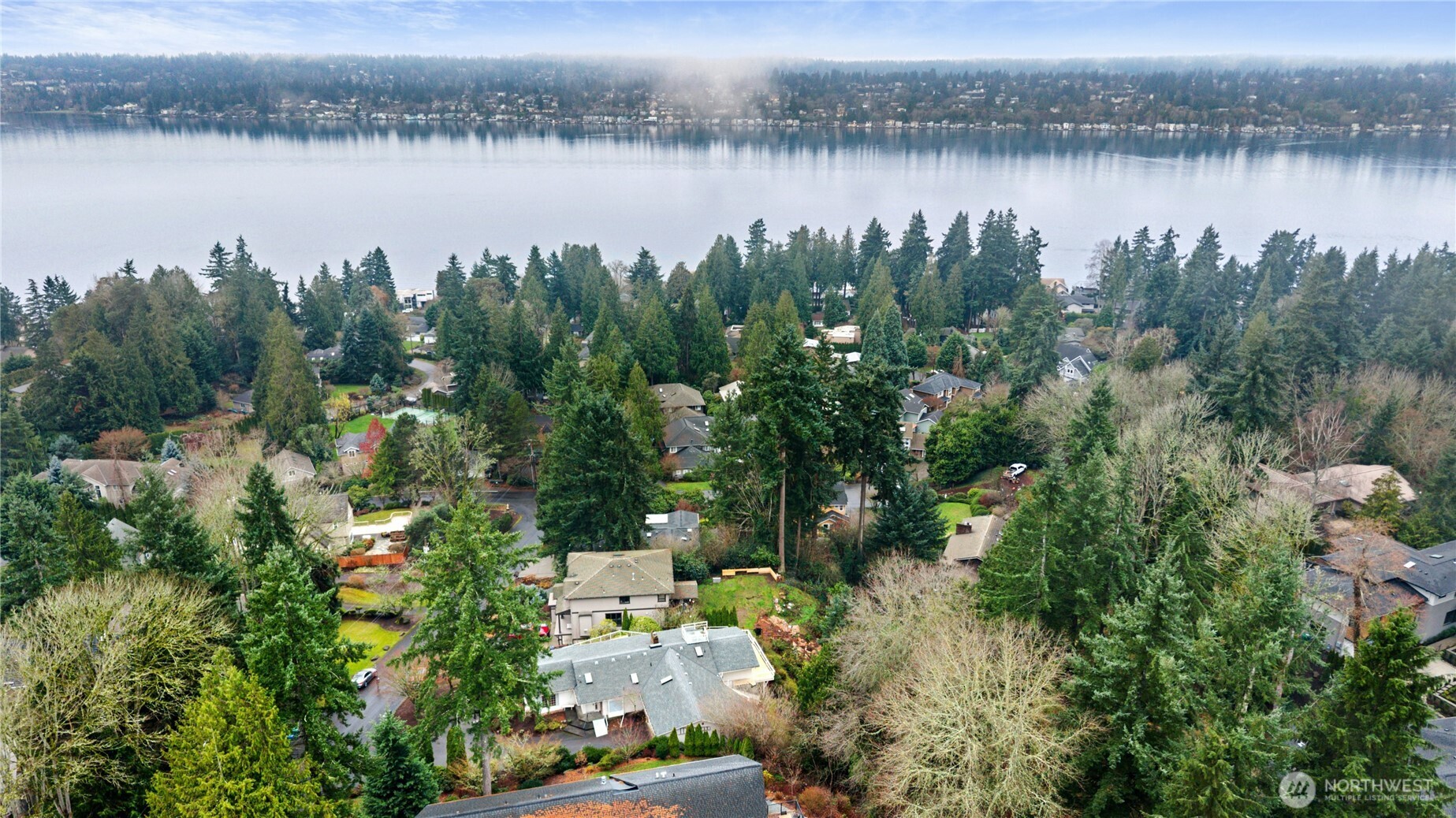 6420 NE 129th Place , Kirkland, WA 98034