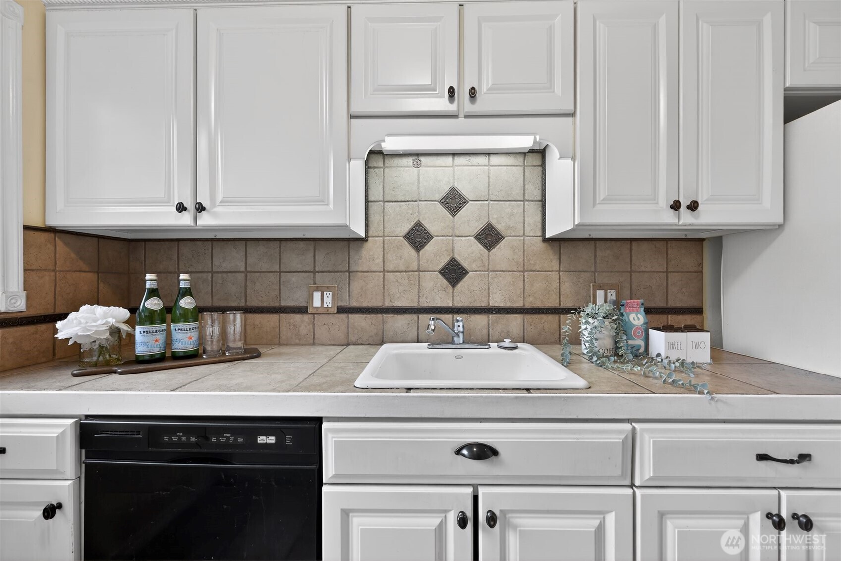 12251 SE 59th Street #102, Bellevue, WA 98006
