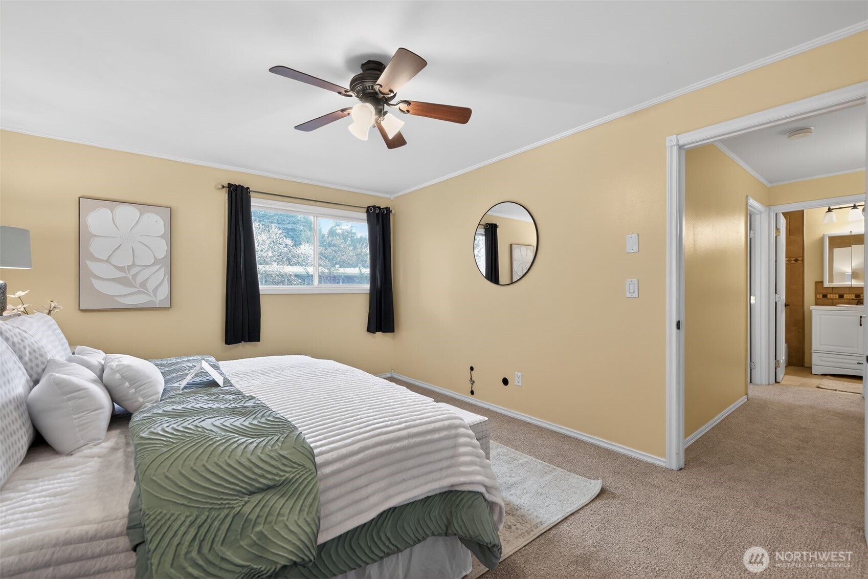 12251 SE 59th Street #102, Bellevue, WA 98006