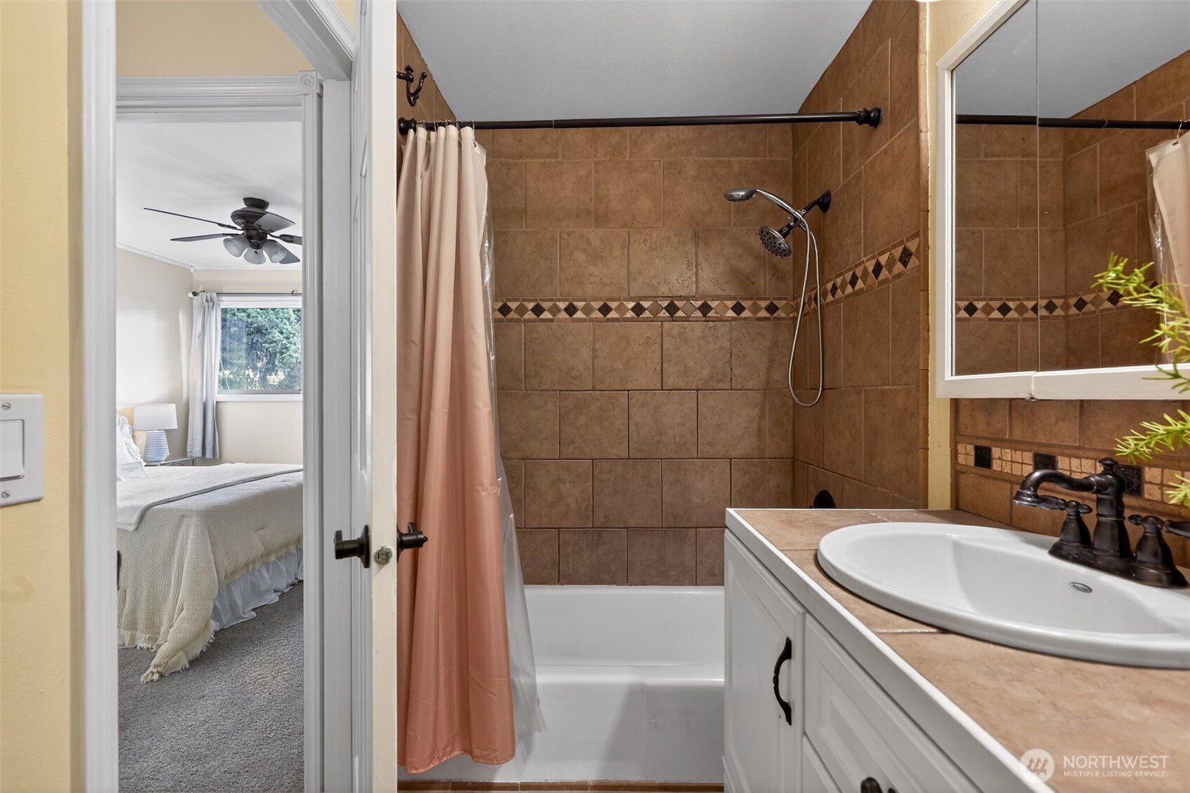12251 SE 59th Street #102, Bellevue, WA 98006