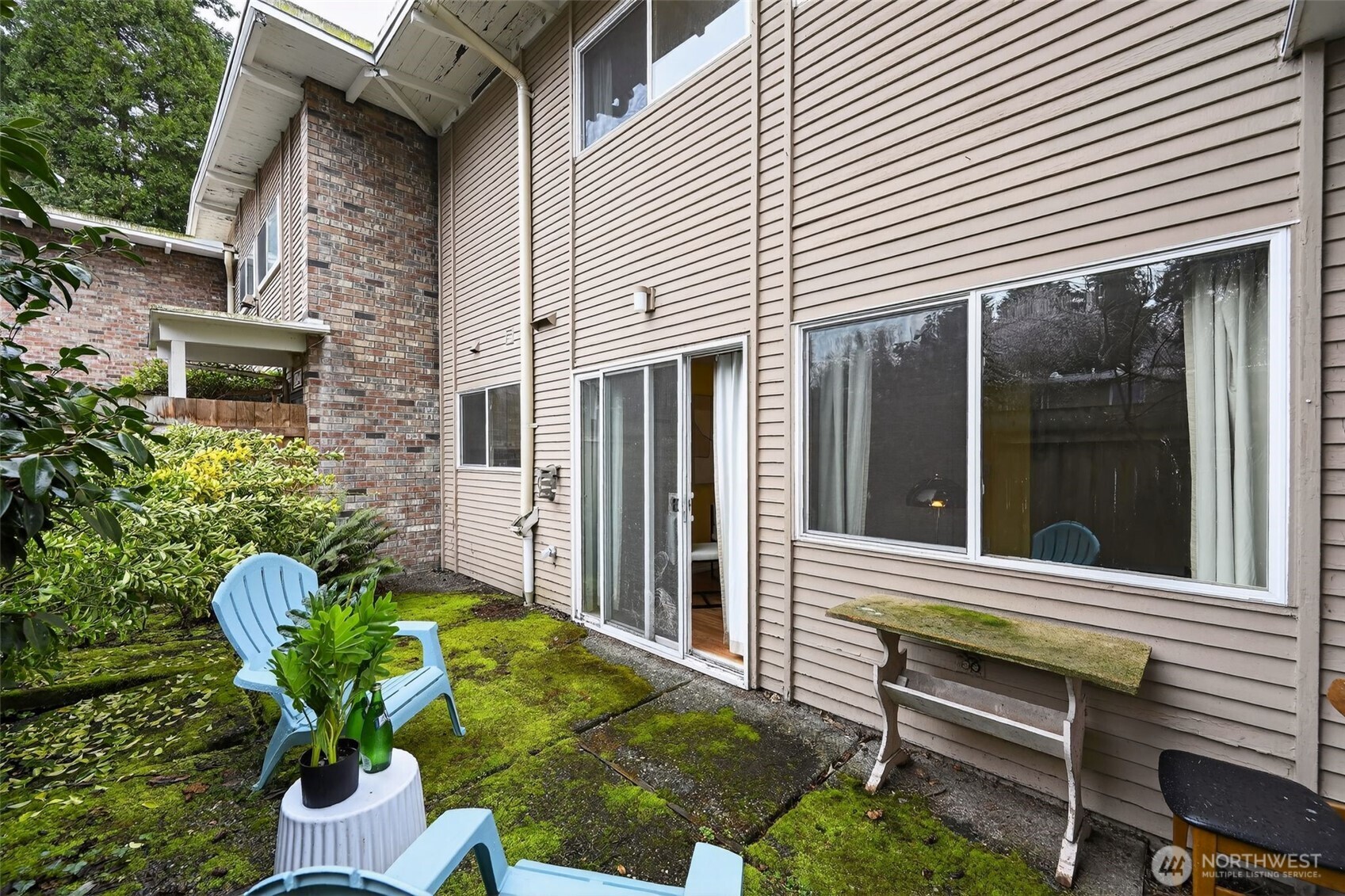 12251 SE 59th Street #102, Bellevue, WA 98006