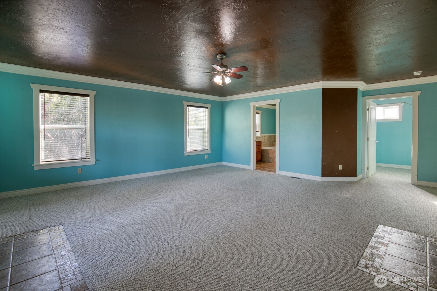 288 N Wynooochee Drive SW, Ocean Shores, WA 98569