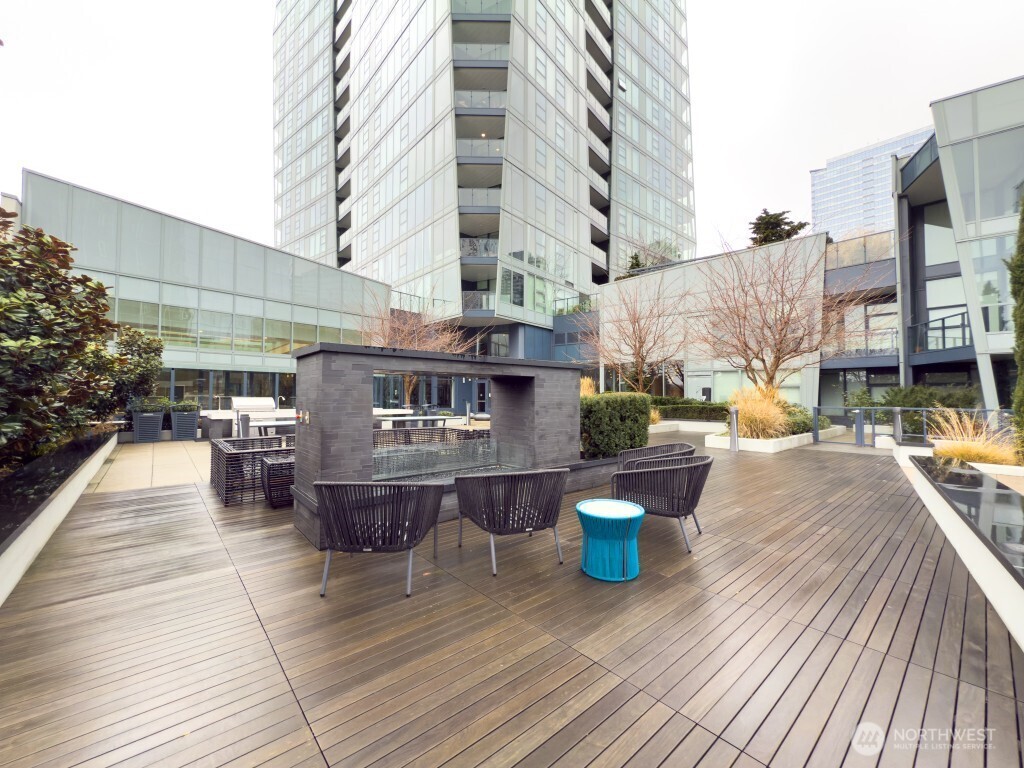 188 Bellevue Way NE #1404, Bellevue, WA 98004