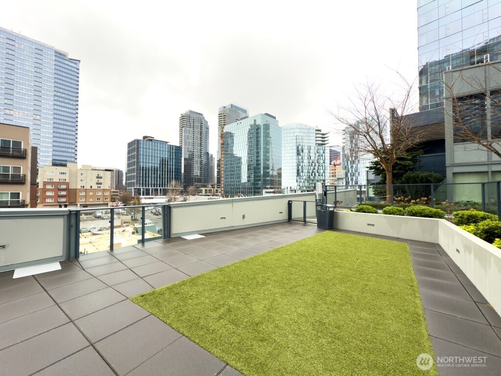 188 Bellevue Way NE #1404, Bellevue, WA 98004
