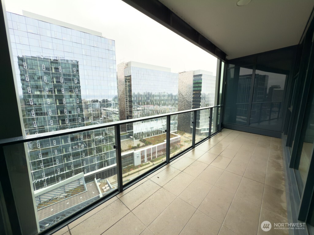 188 Bellevue Way NE #1404, Bellevue, WA 98004