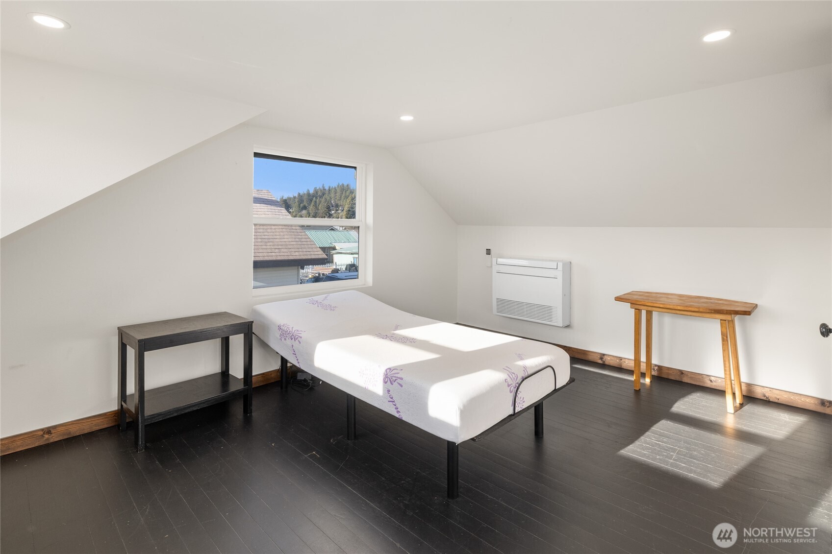 515 E 1st Street , Cle Elum, WA 98922