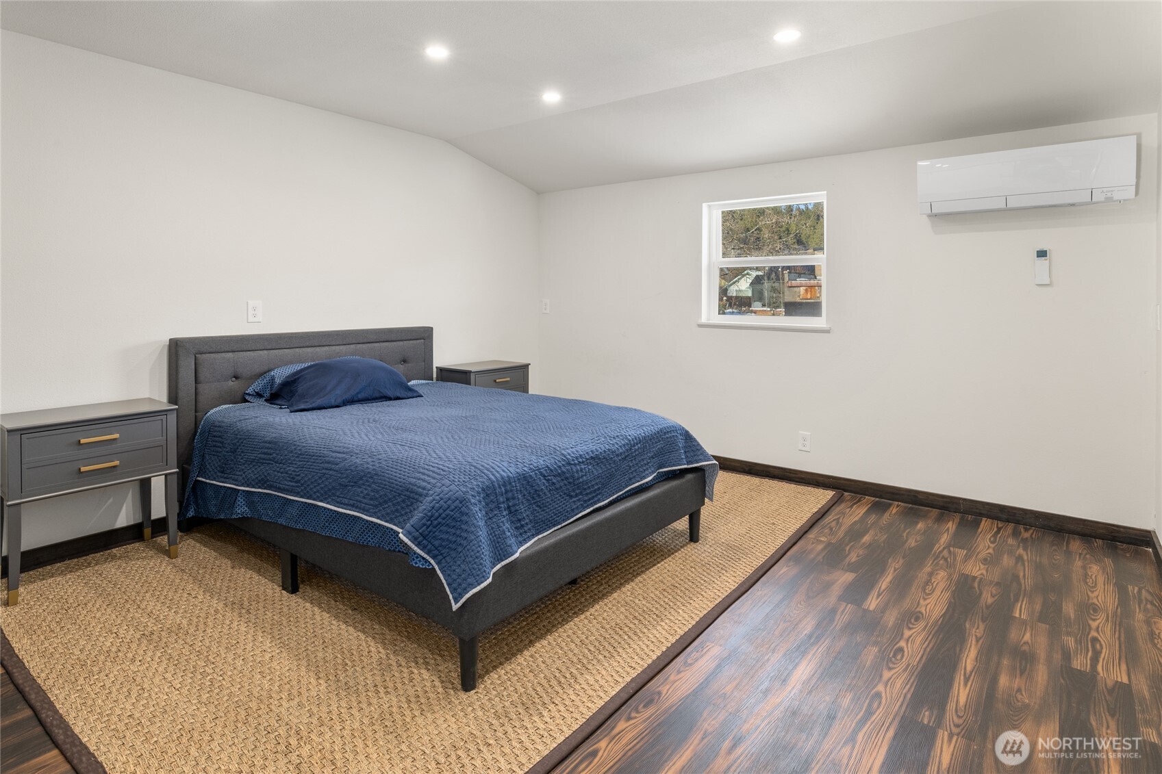 515 E 1st Street , Cle Elum, WA 98922