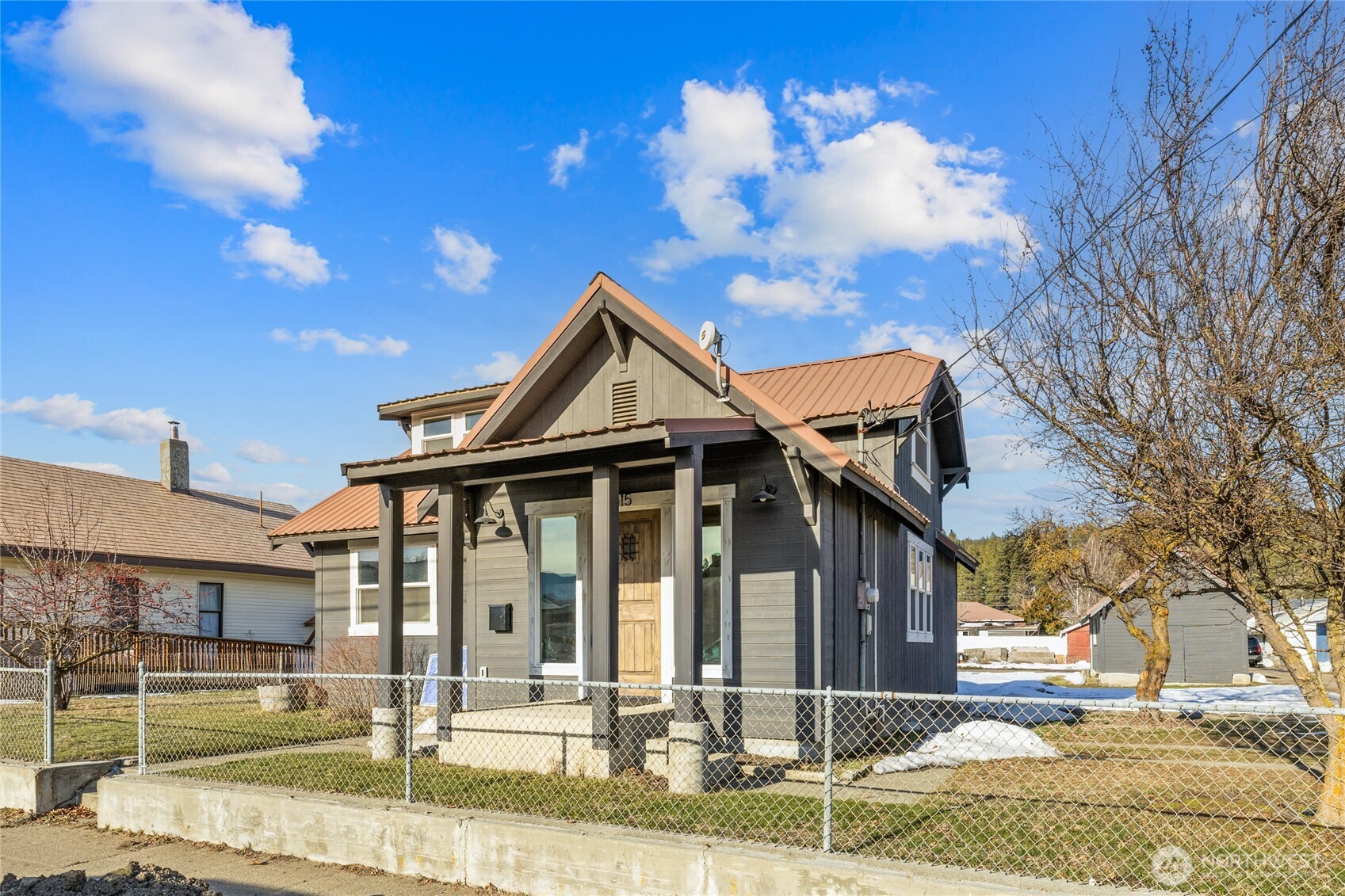 515 E 1st Street , Cle Elum, WA 98922