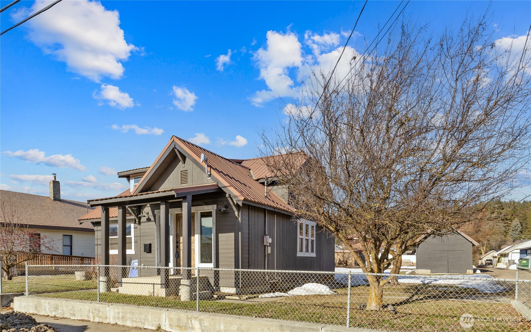 515 E 1st Street , Cle Elum, WA 98922