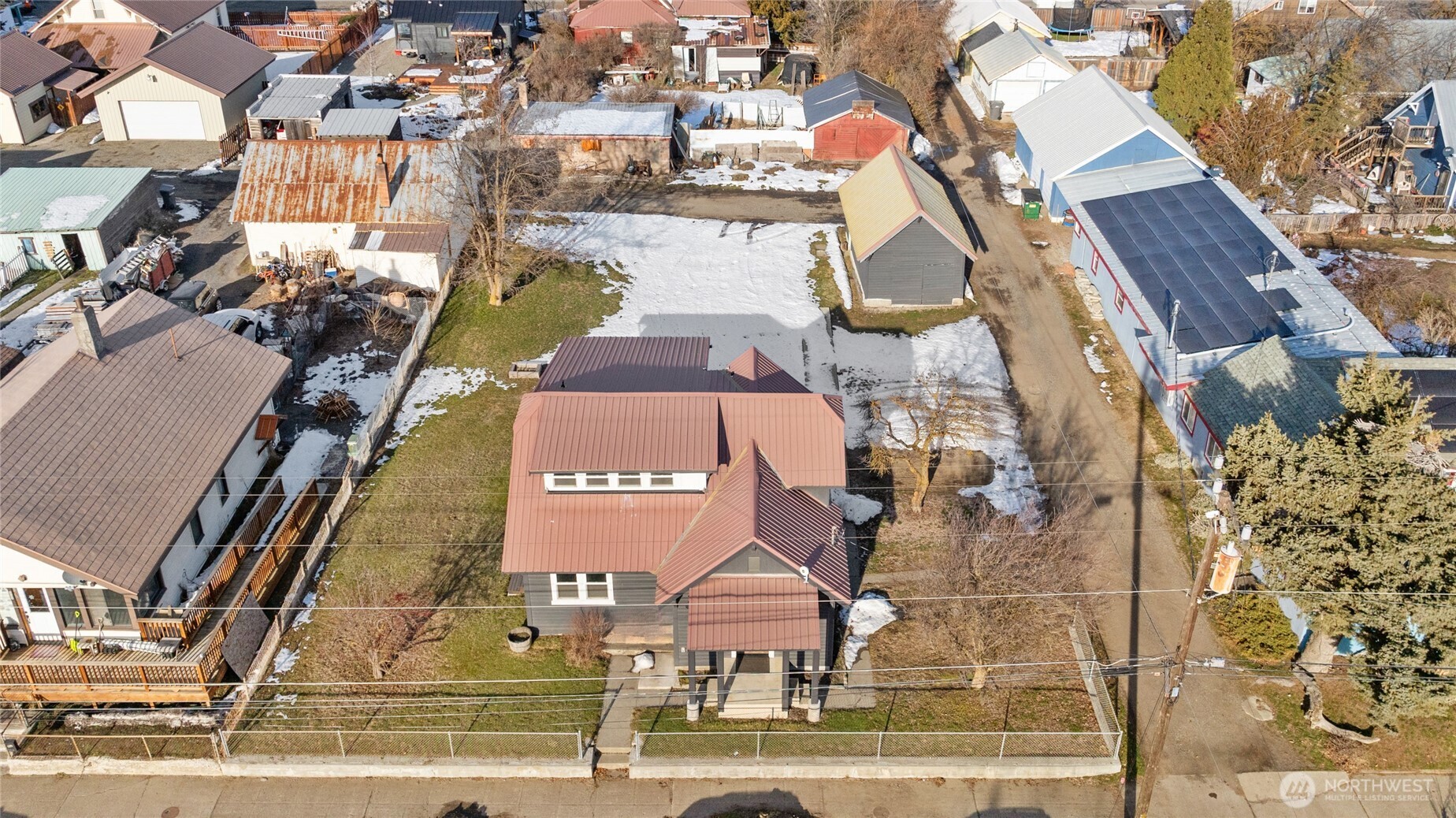 515 E 1st Street , Cle Elum, WA 98922