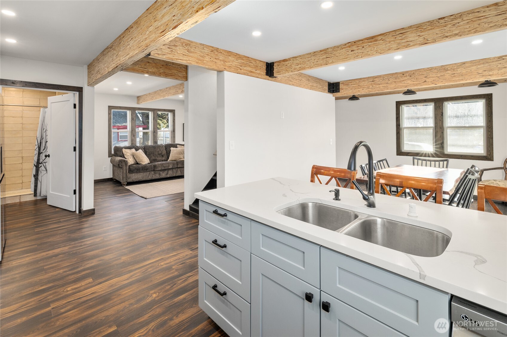 515 E 1st Street , Cle Elum, WA 98922