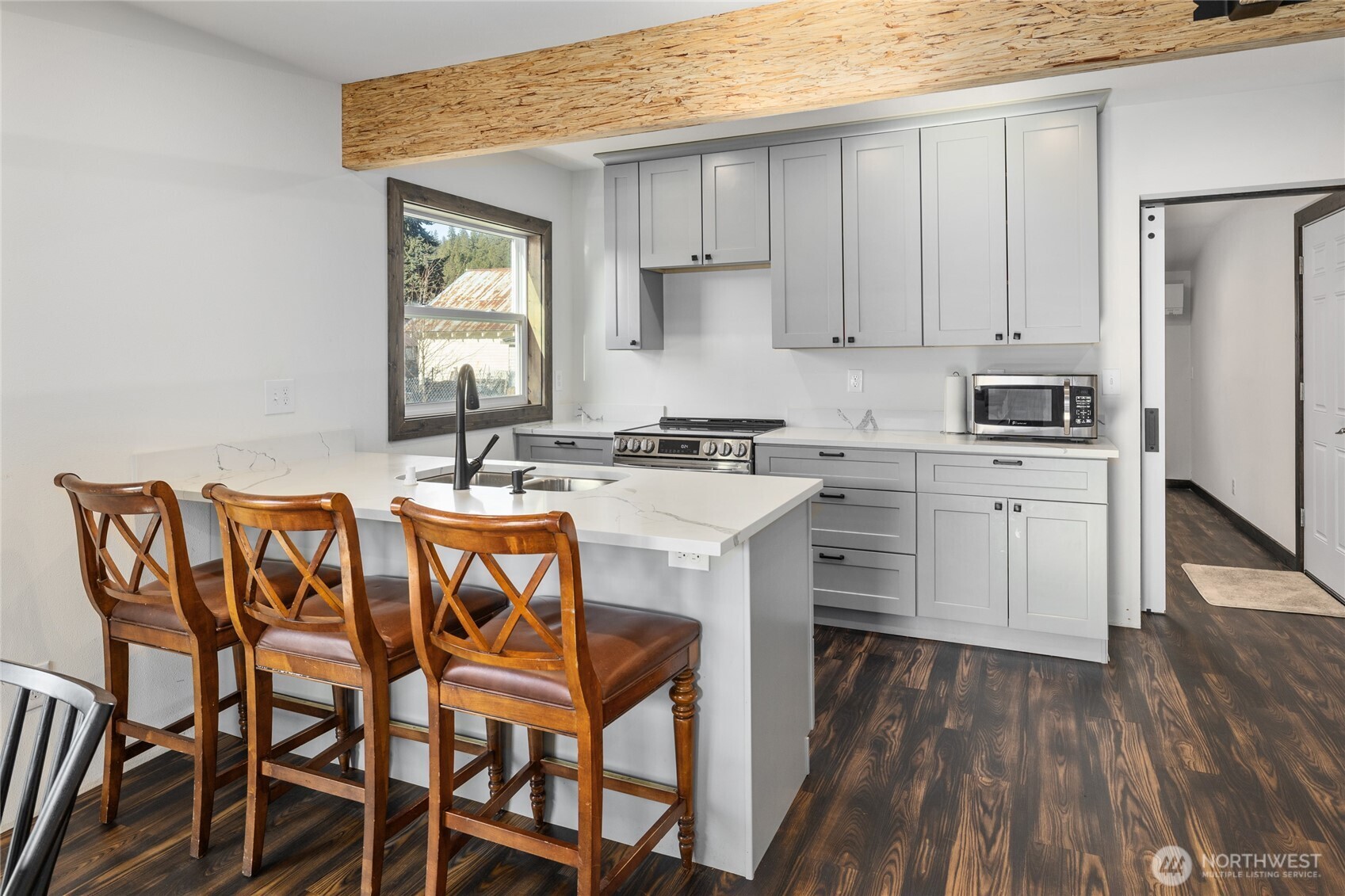 515 E 1st Street , Cle Elum, WA 98922