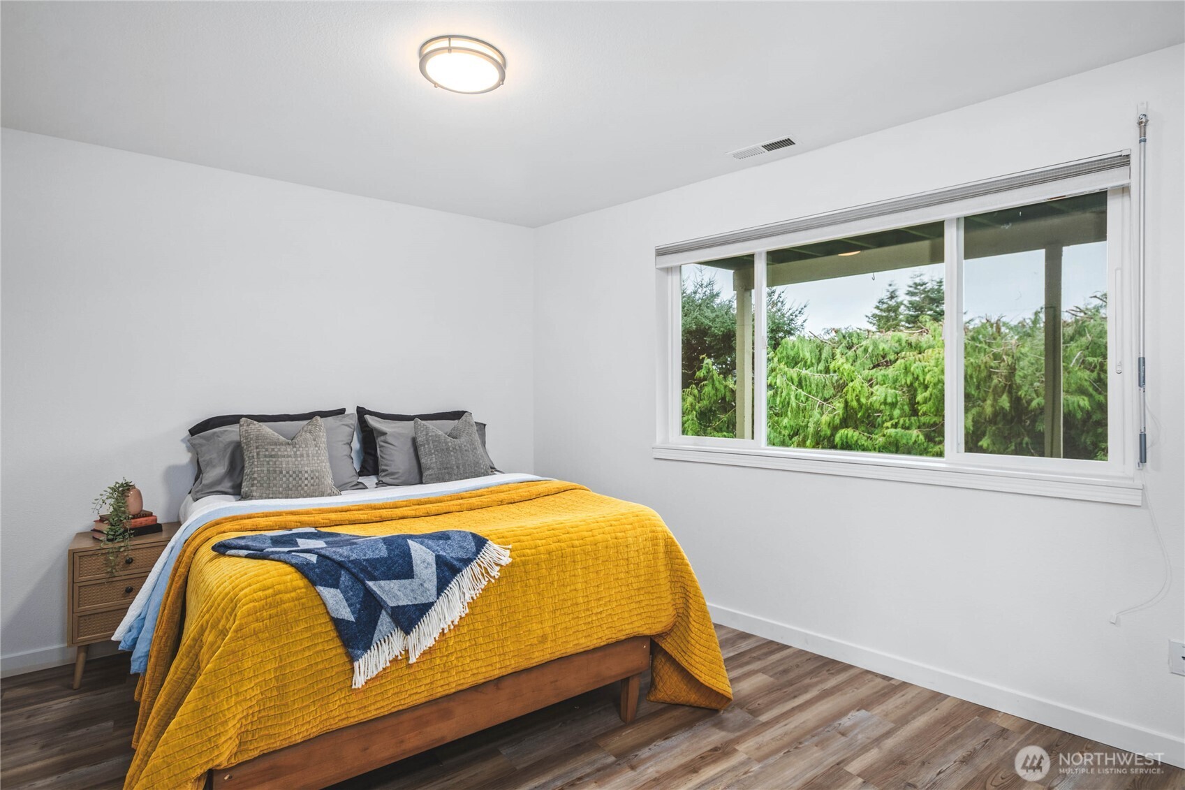 2104 Highland Drive , Anacortes, WA 98221