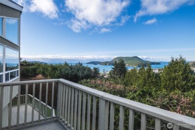 2104 Highland Drive , Anacortes, WA 98221 - Photo 26