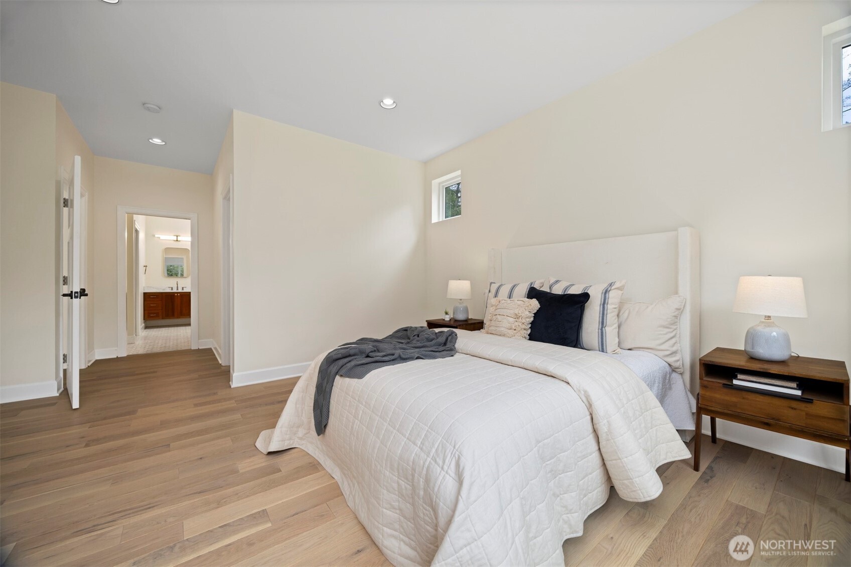 2788 Douglas Road , Ferndale, WA 98248-8907