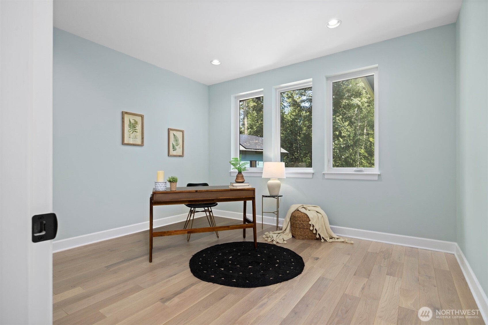 2788 Douglas Road , Ferndale, WA 98248-8907