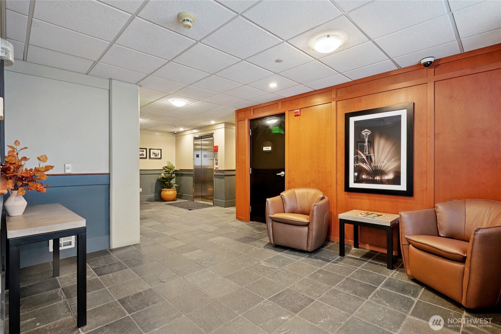 701 1st Avenue N #204, Seattle, WA 98109