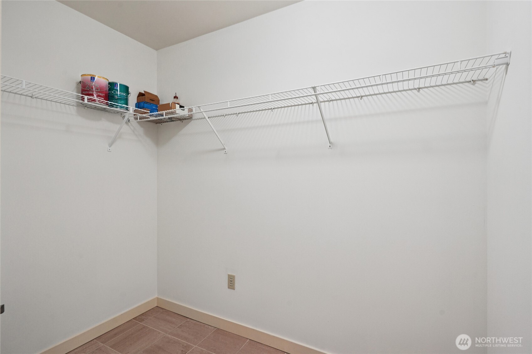 701 1st Avenue N #204, Seattle, WA 98109