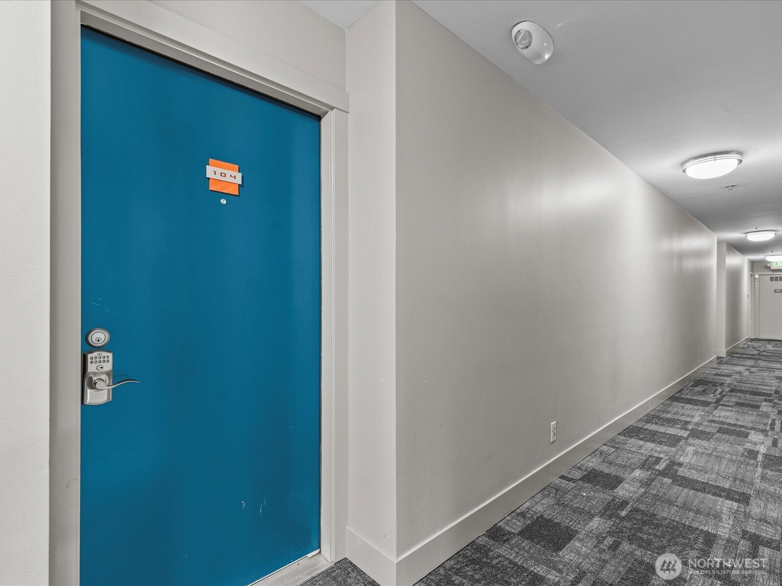 711 E Denny Way #104, Seattle, WA 98122