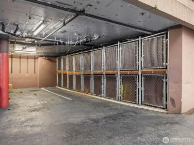 711 E Denny Way #104, Seattle, WA 98122 - Photo 29