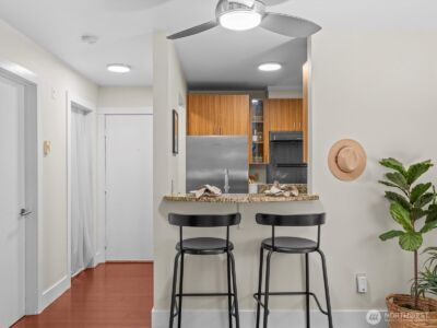 711 E Denny Way #104, Seattle, WA 98122 - Photo 8