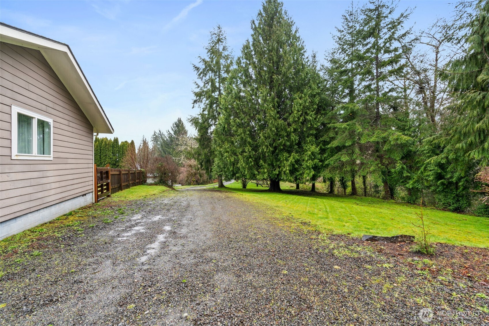 1346 W Third Street , South Bend, WA 98586