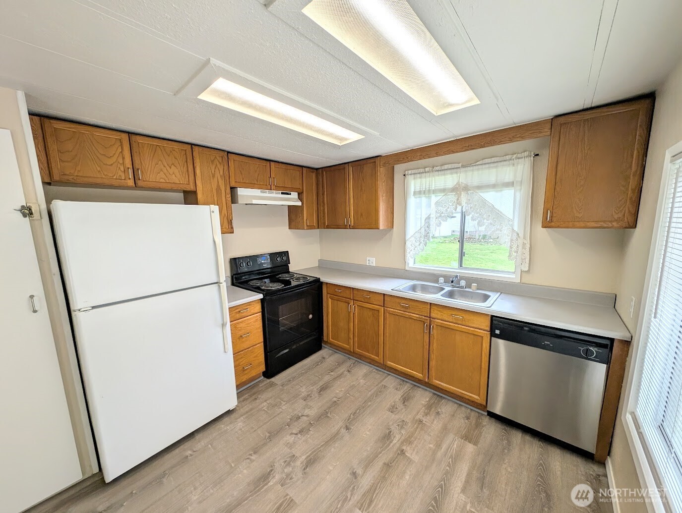 9005 219th Street Ct E, Graham, WA 98338-8409