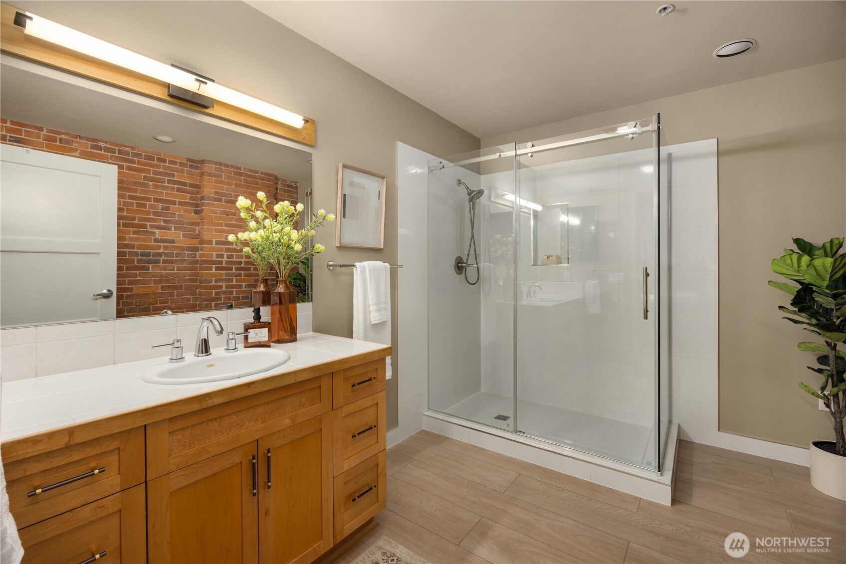 210 3rd Avenue S #2C, Seattle, WA 98104