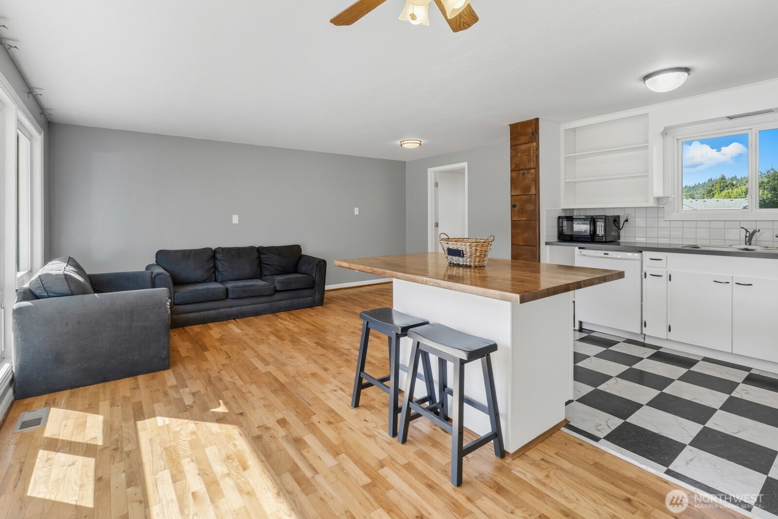 1492 SW Kelly Avenue , Chehalis, WA 98532