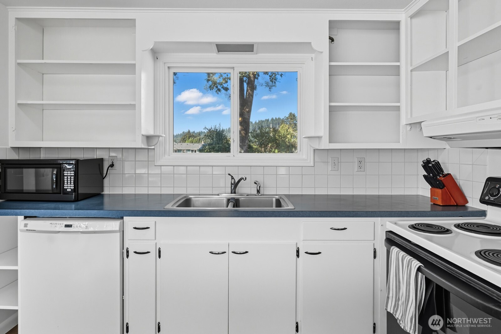 1492 SW Kelly Avenue , Chehalis, WA 98532