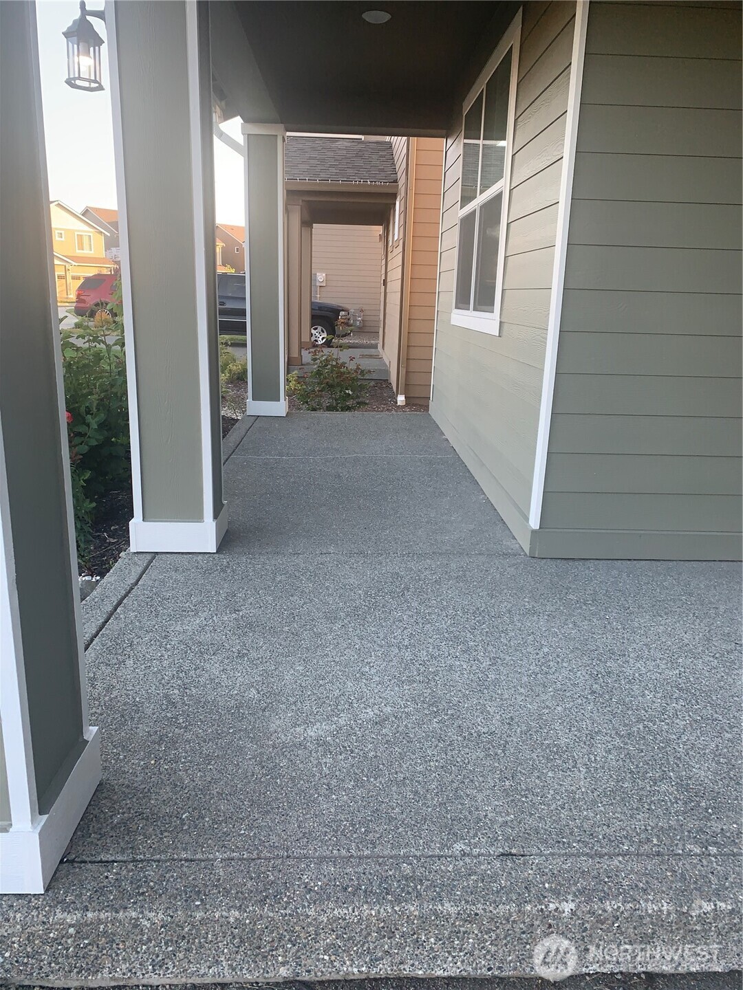 601 Deusen Lane N, Enumclaw, WA 98022