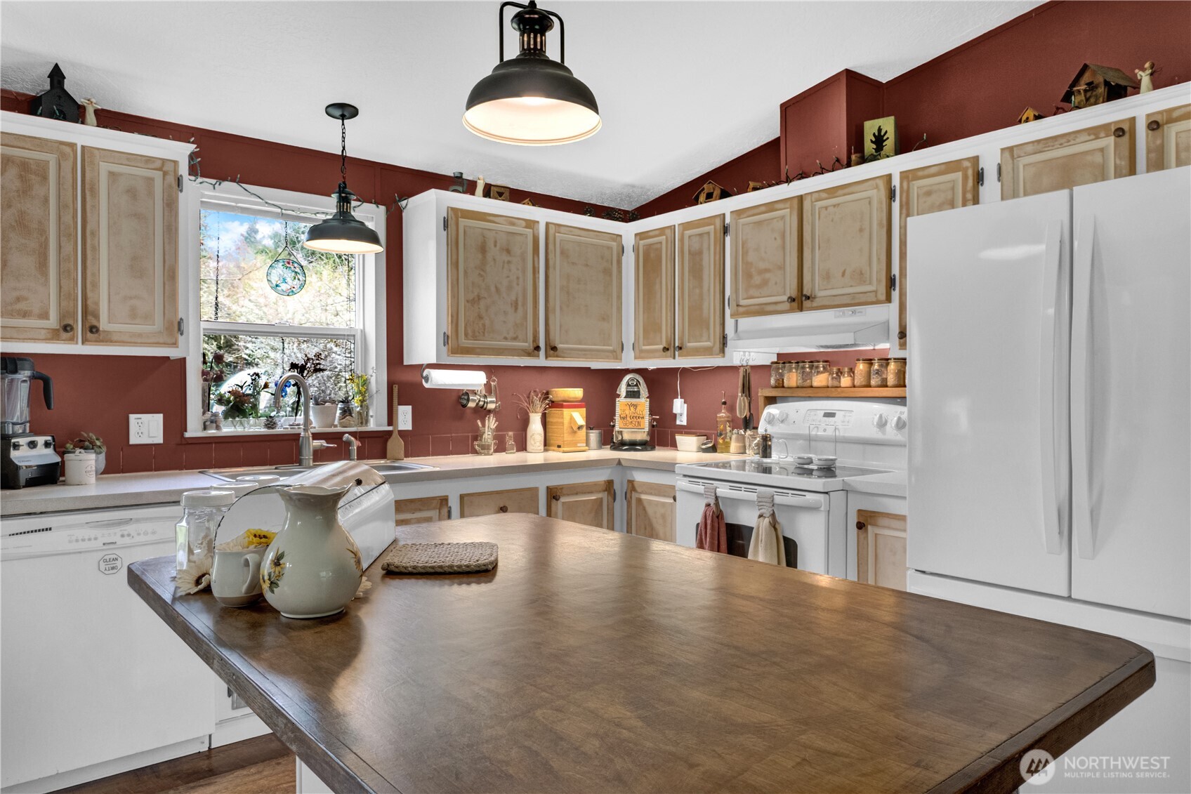 8040 Riffe Lane SW, Rochester, WA 98579