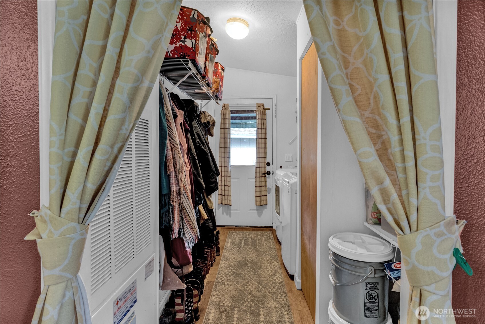 8040 Riffe Lane SW, Rochester, WA 98579