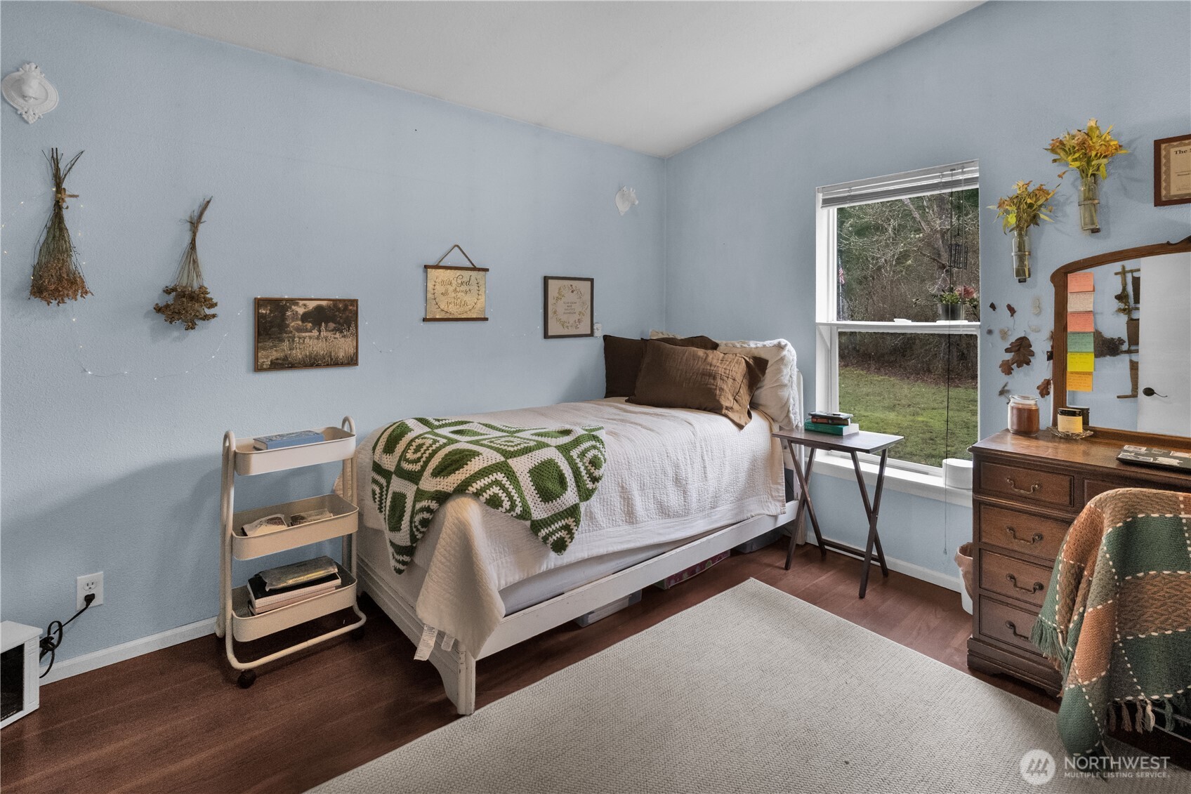 8040 Riffe Lane SW, Rochester, WA 98579