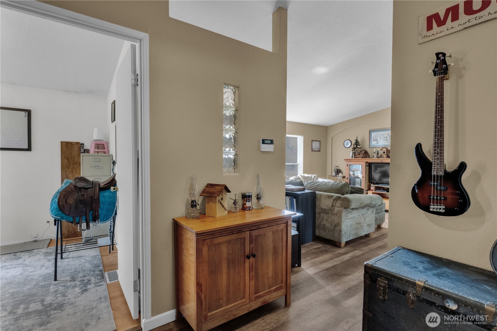 8040 Riffe Lane SW, Rochester, WA 98579