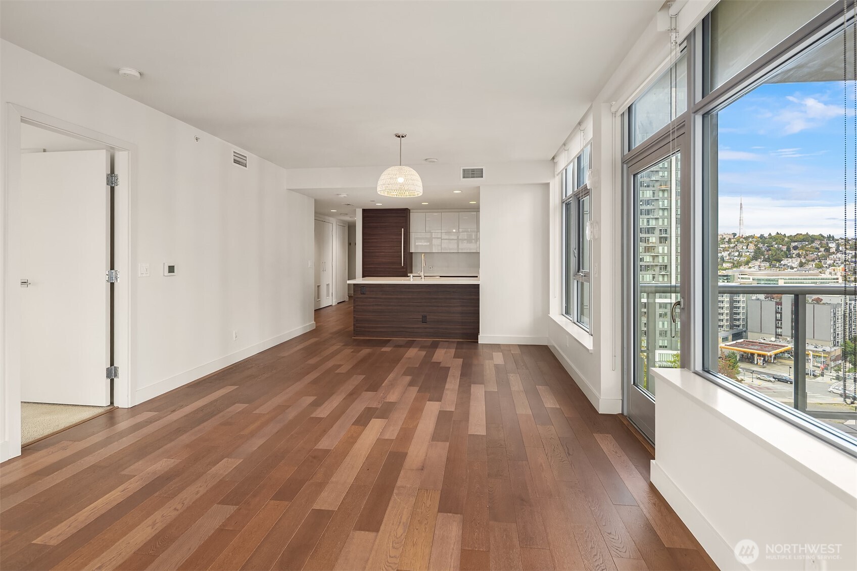 583 Battery Street #1202N, Seattle, WA 98121