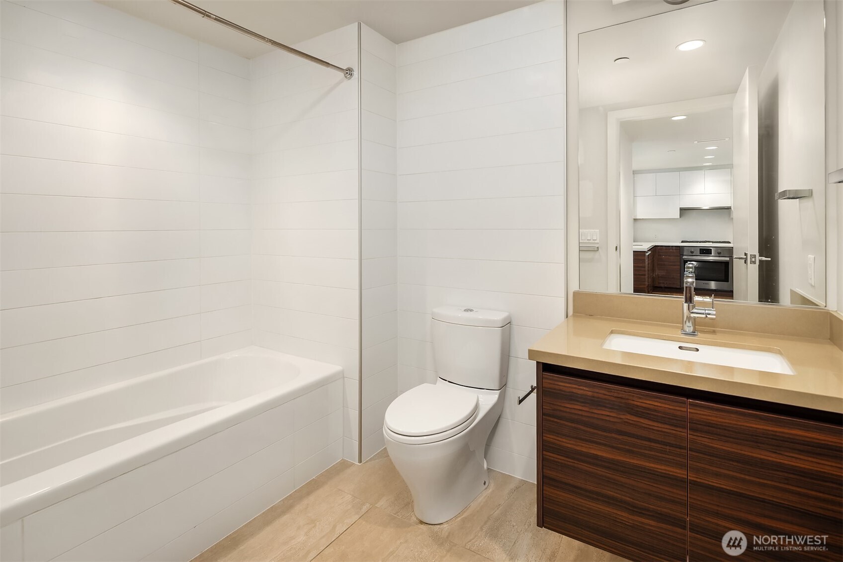 583 Battery Street #1202N, Seattle, WA 98121