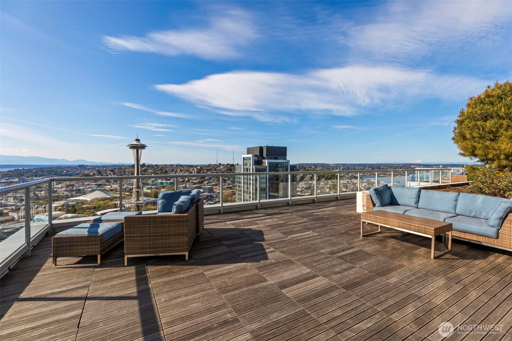 583 Battery Street #1202N, Seattle, WA 98121